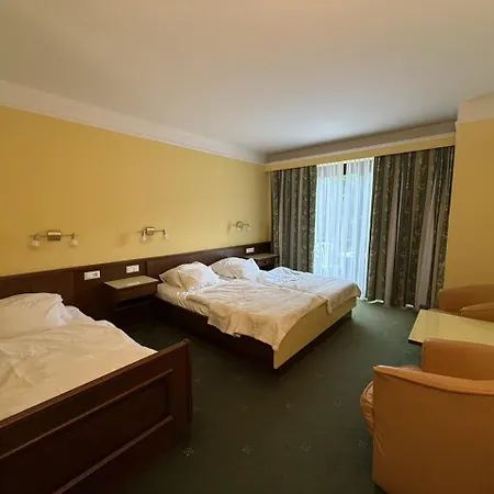 Hotell Seeblick 3*