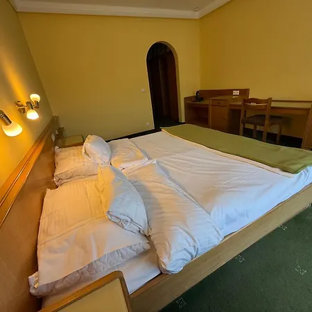 Hotell Seeblick Döbriach