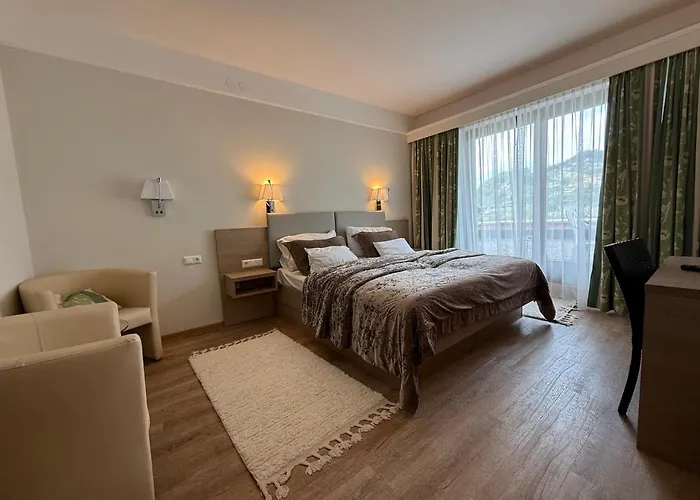 Hotel Seeblick Döbriach