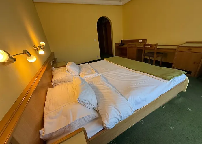 Hotel Seeblick Döbriach